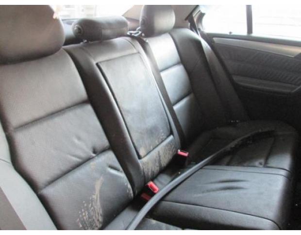 bancheta spate mercedes c 320