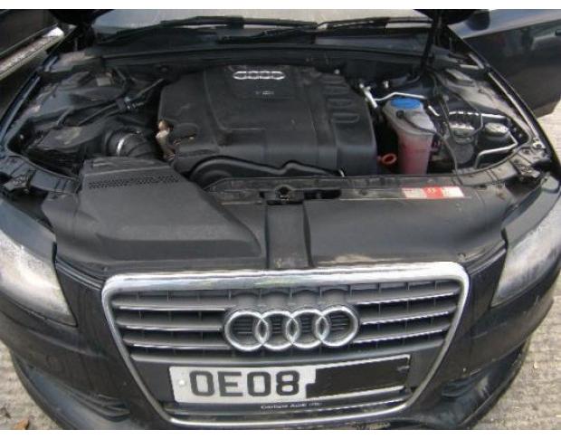 bara fata caga audi a4 8k combi