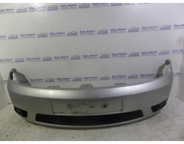 bara fata ford fiesta an 2001