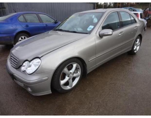 bara spate mercedes clasa c (w203) 2000/05-2007/02