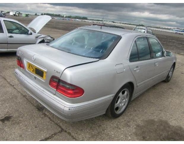 radiator racire  mercedes clasa e (w210)1995/06-2002/03