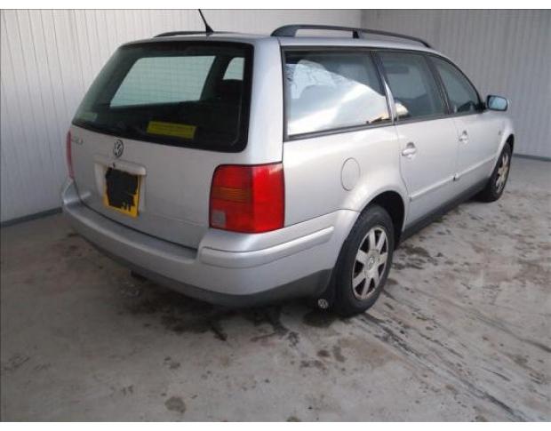 aripa dreapta fata volkswagen passat variant (3b5) 1997/05-2000/11