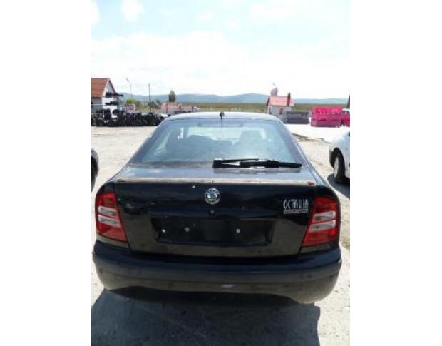 bara spate skoda octavia 1 1.8t