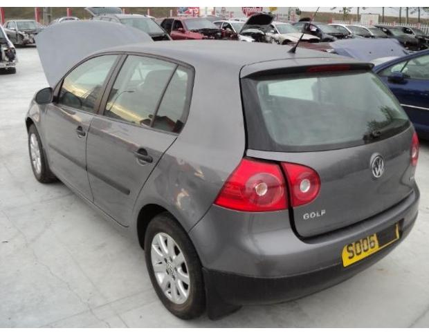 hayon spate vw golf 5