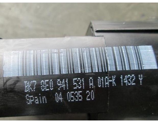 bloc lumini audi a4 2.0tdi blb din dezmembrari cod 8e0941531a
