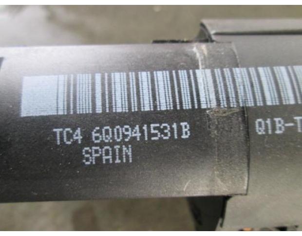 bloc lumini vw polo 9n 6q0941531b