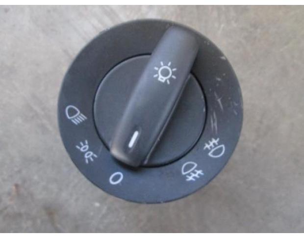 bloc lumini vw touran 2.0tdi bkd cod 1t0941431c