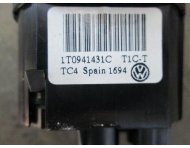 bloc lumini vw touran 2.0tdi bkd cod 1t0941431c