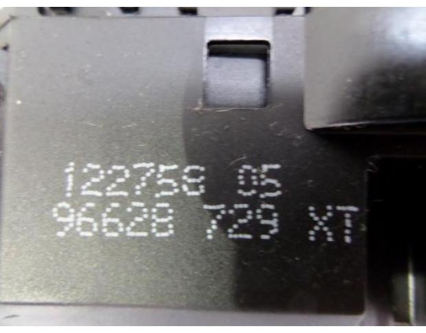 bloc semnalizare peugeot 307 1.6hdi cod 96628729xt