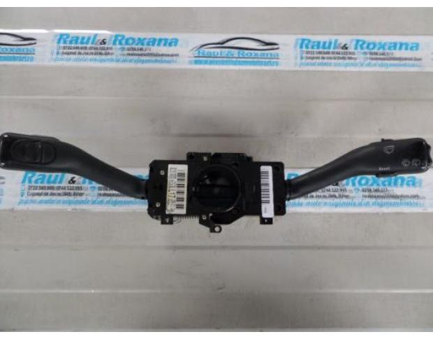 bloc semnalizare skoda octavia 1 1.9tdi 8l0953513s