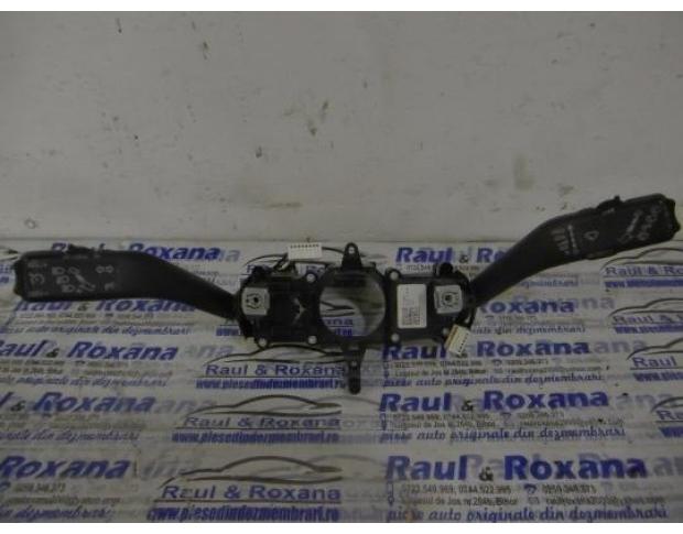 bloc semnalizare skoda octavia 2 1.4tsi cax 5k0953521bl