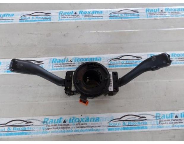bloc semnalizare skoda superb 1.9tdi 101cp avb 8l0953513g