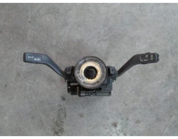 maneta semnalizare volkswagen passat  (3c2) 2005/08 -2010/08