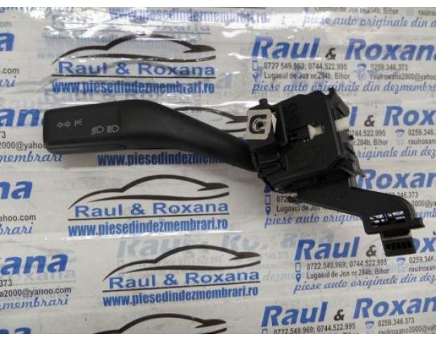 bloc semnalizare vw golf 5 1.4fsi 1k0953513