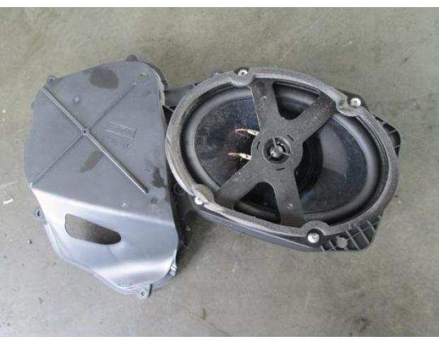 boxa dreapta ford mondeo 2.0tdci n7ba cod 3s7t19b170fd