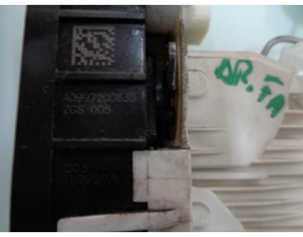 broasca dreapta fata 8 pini mercedes e 220 2.2 cdi lim  a0997200635