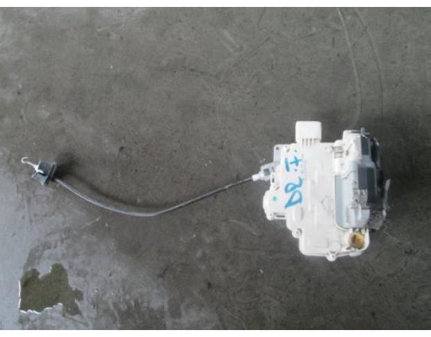 broasca dreapta fata audi a4 2.0tdi bre cod 8e2837016aa