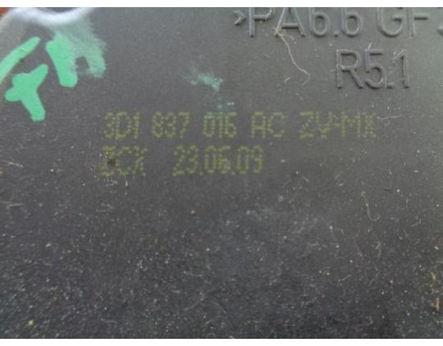 broasca dreapta fata vw jetta 1.6tdi cay 3d1837016ac