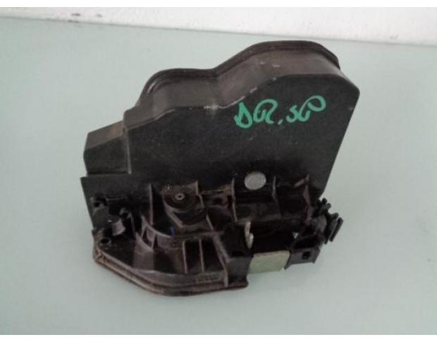 broasca dreapta spate bmw x3 2.0d 204d4