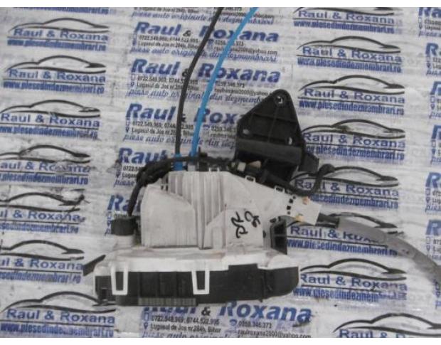 broasca dreapta spate mercedes c 204 220 cdi a2047301235