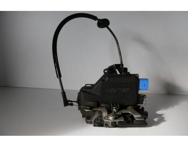 broasca dreapta spate vw jetta 7l0839016z