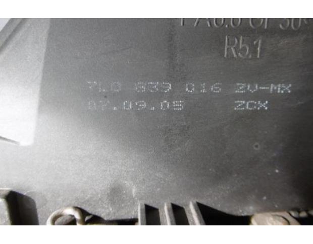 broasca dreapta spate vw jetta 7l0839016z