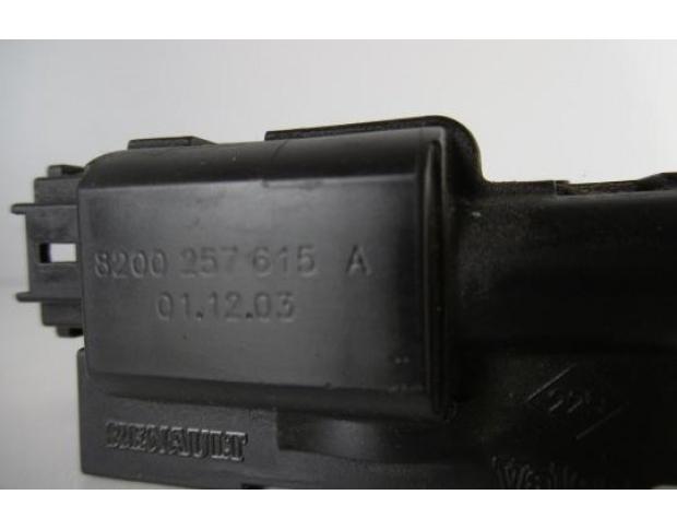 broasca hayon renault laguna 2 combi 8200257615a