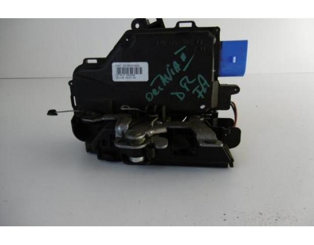 broasca usa dreapta fata skoda oactavia 2 3d837016ac