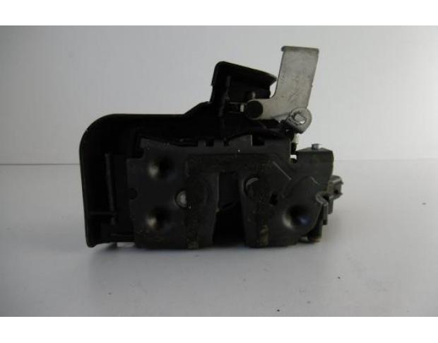 broasca usa dreapta spate ford focus 2 4m5a-a26412-bc