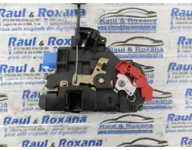 broasca usa dreapta spate vw golf 5 1.6fsi cod motor blf