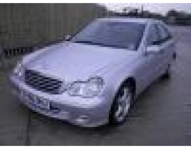 broasca usa fata de mercedes c220 (w203)