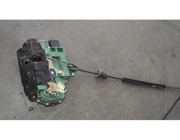 broasca usa fata volkswagen bora  (1j2) 1998/10 - 2005/09