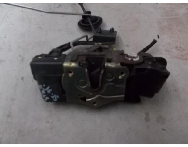 broasca usa spate fiat stilo 1.6b