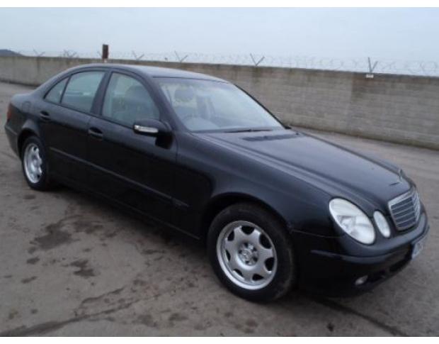 broasca usa spate mercedes e 200cdi
