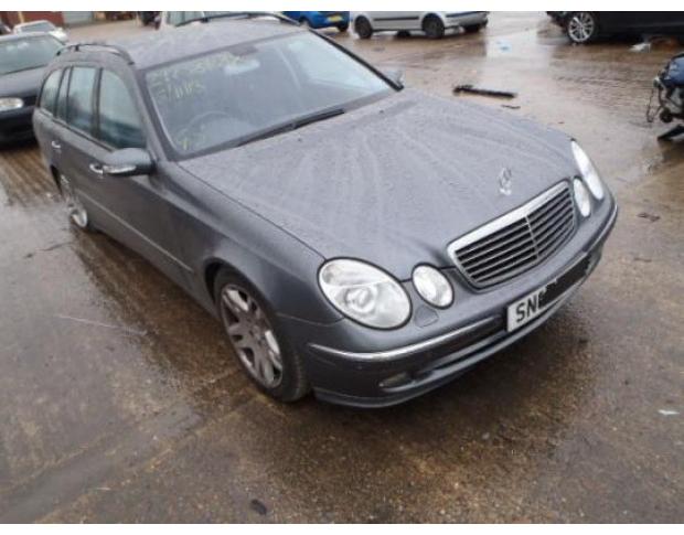 broasca usa spate mercedes e320cdi w211
