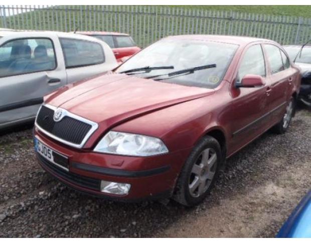 broasca usa spate skoda octavia 2 1.6fsi