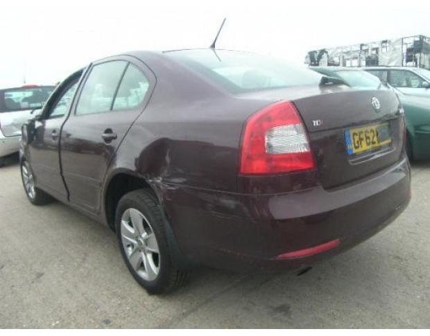 broasca usa spate skoda octavia 2