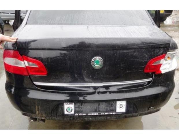 broasca usa spate skoda superb 2.0tdi