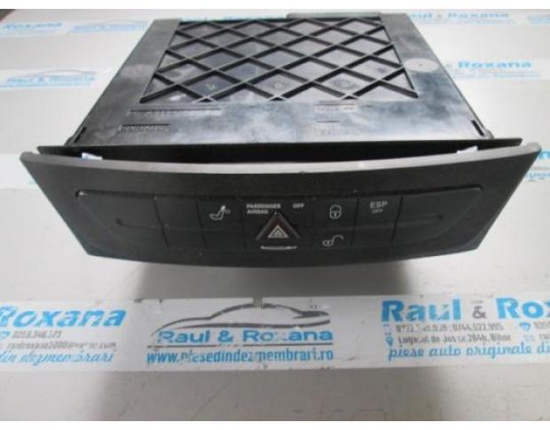 buton avarie mercedes e 320 cdi a2116800552