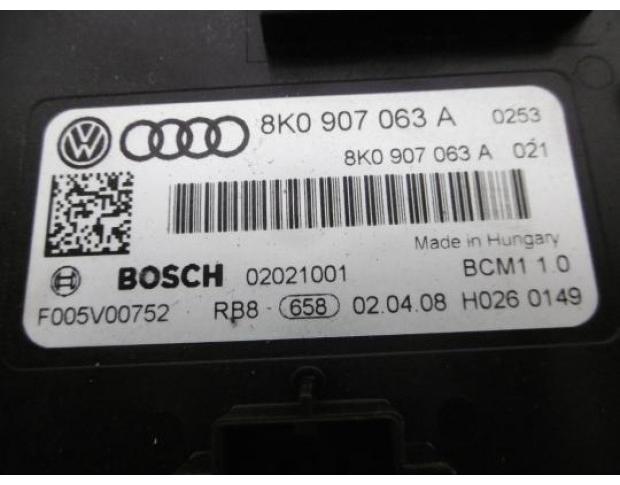 calculator lumini audi a4 2.0tdi 8k0907063a