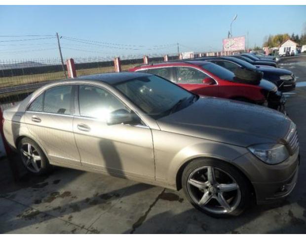 calculator lumini mercedes c 220 cdi w204