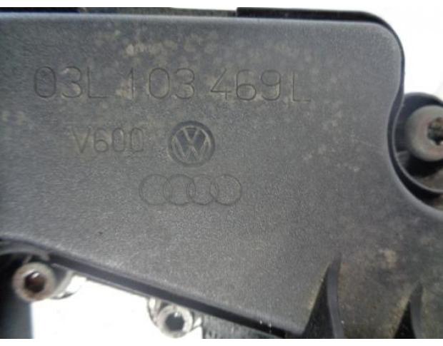 capac culbutori audi a4 2.0tdi combi cag 03l103469l