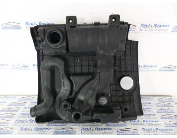 capac motor cu capac filtru aer vw golf 5 1.4fsi