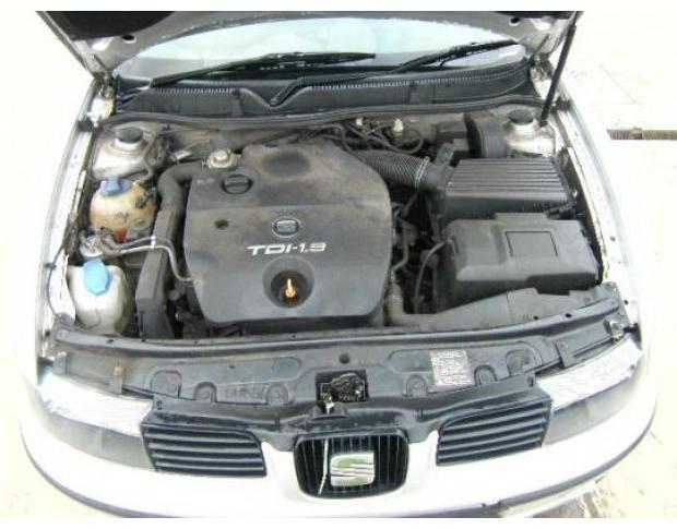 aripa dreapta spate seat toledo 2(1m2)1999/04-2006/05