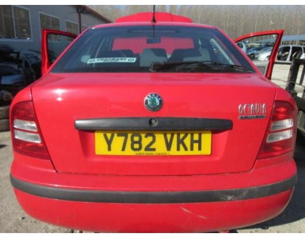 capota spate skoda octavia 1 1.9sdi