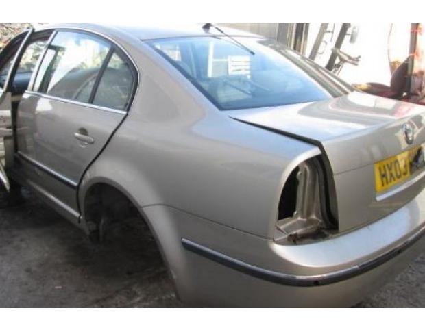 capota spate skoda superb 2.5tdi aym