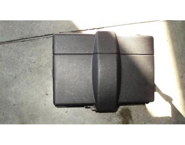carcasa baterie  ford mondeo 3  2000/11-2007/08