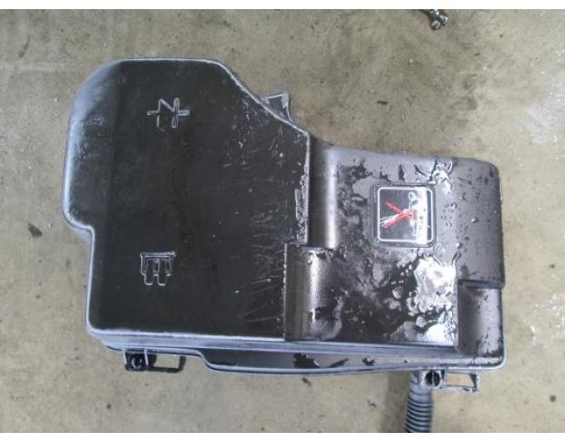 carcasa baterie peugeot 407 2.2hdi 4hp din 2008