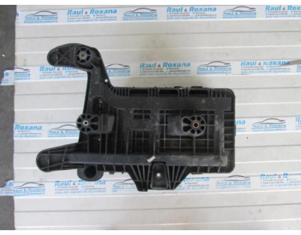 carcasa baterie skoda octavia 2 2.0tdi bmn 1k0915333