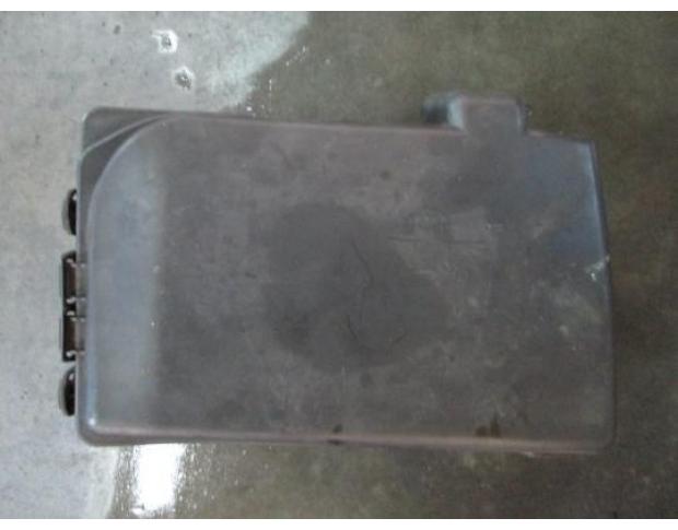 carcasa baterie  volkswagen polo (9n) 2001/10-2009/11